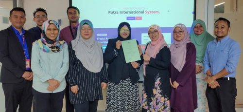 Handover of the Putra International System (PINS) Project to the UPM International Centre
